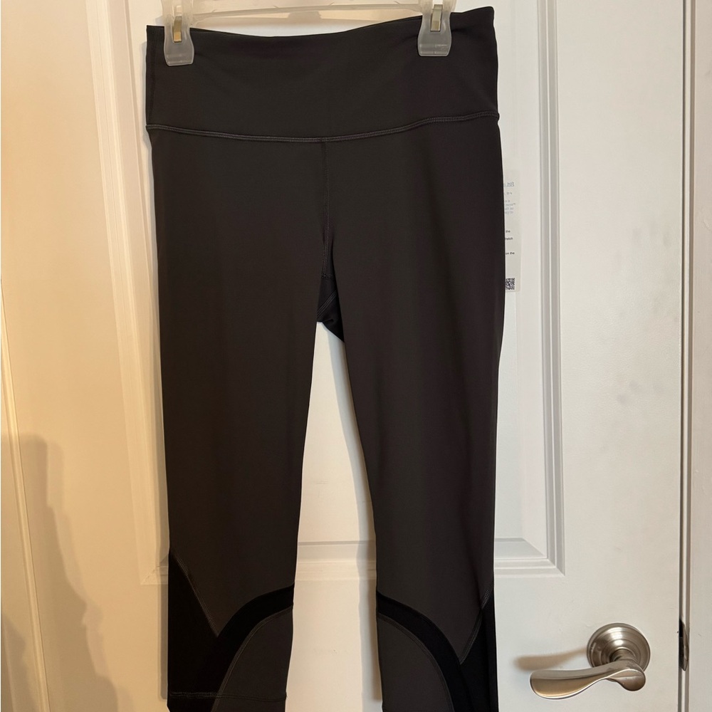 Lululemon grey crop leggings
